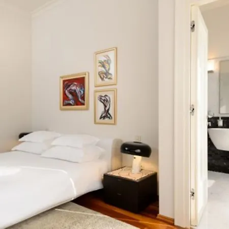 Lysoria - A Haven By The Sea Apartmán Durrës